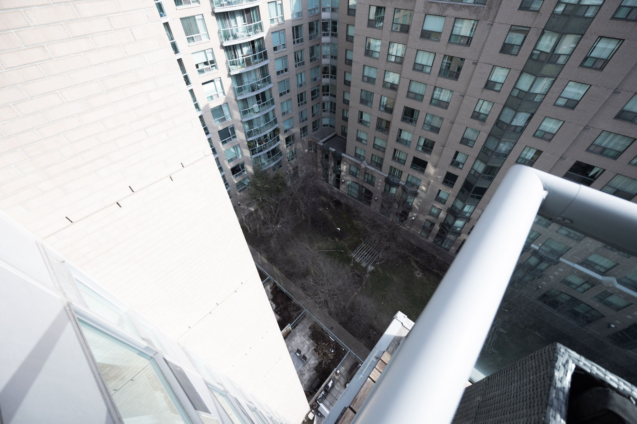 Toronto property showcase — delivered property photograph 40