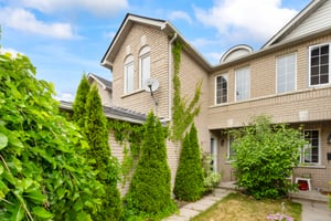 109 Hawthorne Crescent, Barrie, ON L4N 9Y8, CA Photo 1