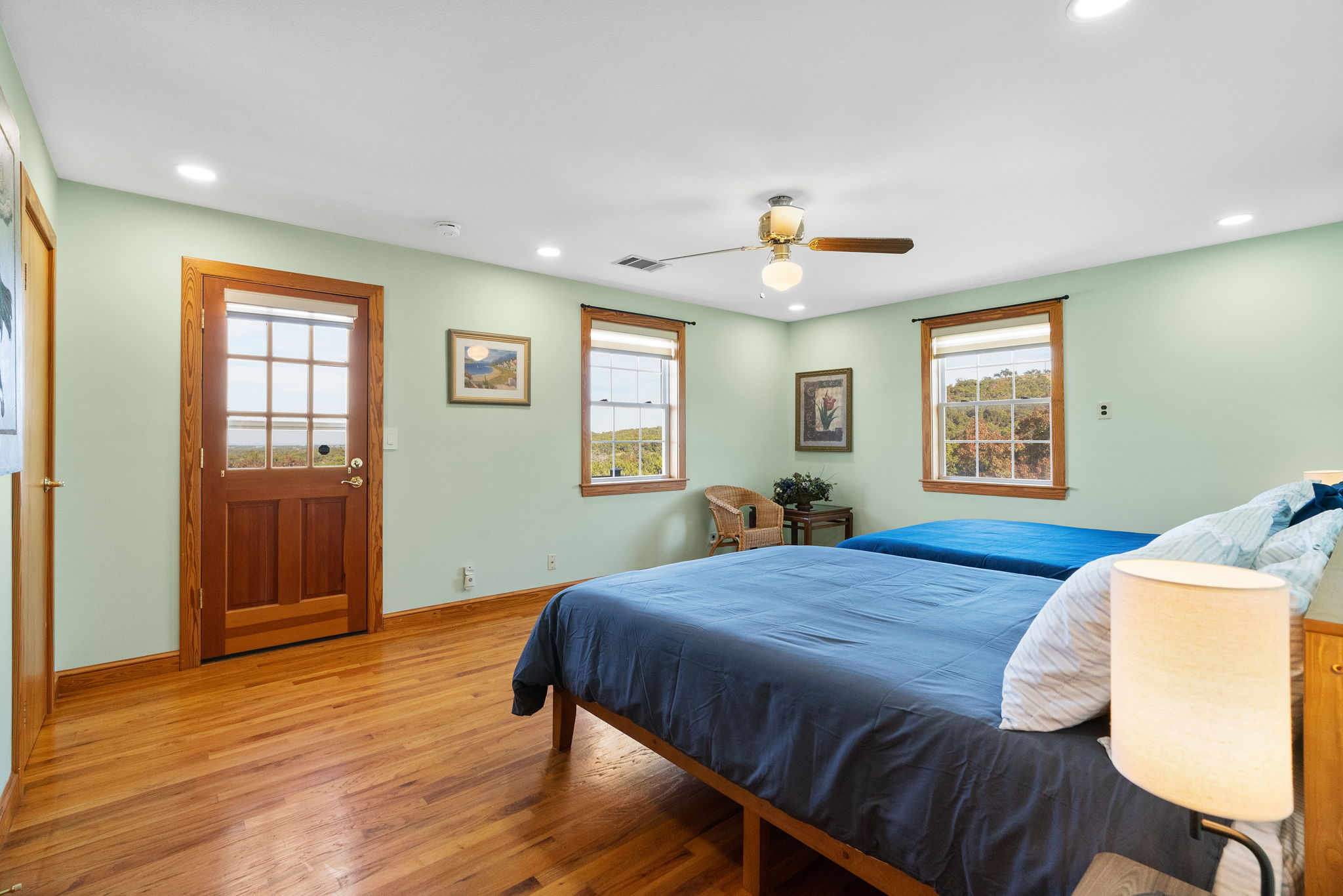 Main Bedroom 1 - door leads to a balcony