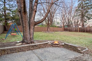  Photo 48