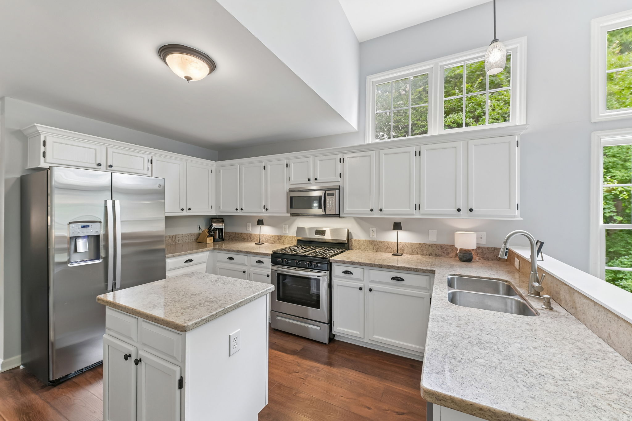 Leblanc Ct-S1106-019 virtually staged