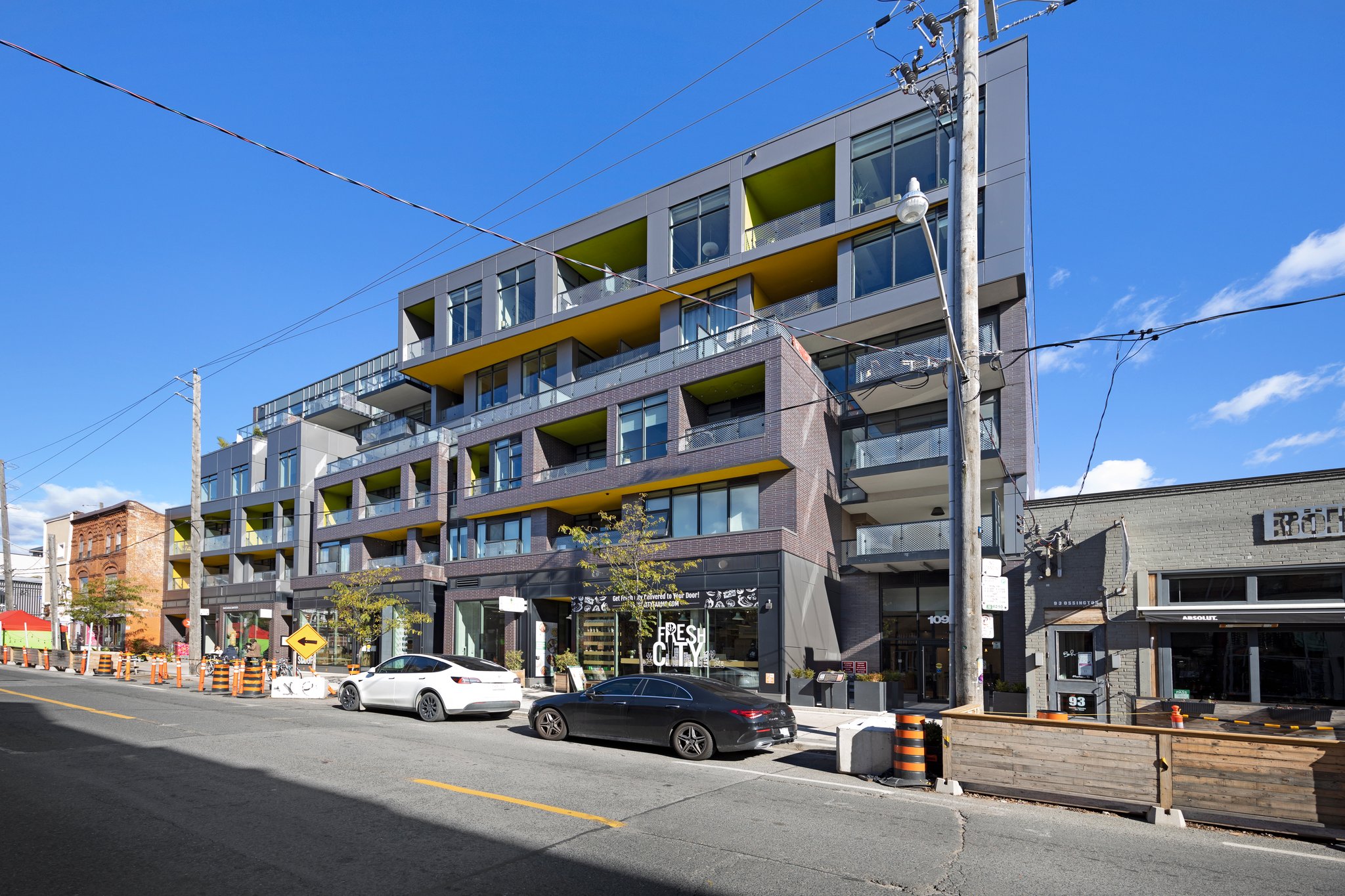 Toronto property showcase — delivered property photograph 3
