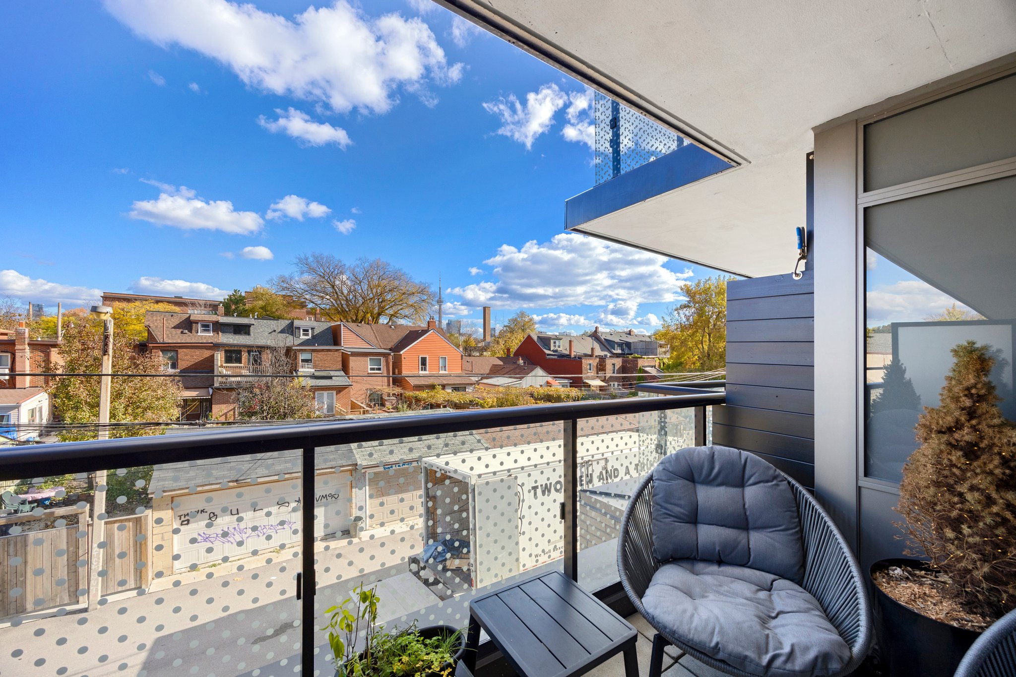 Toronto property showcase — delivered property photograph 23