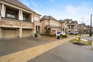 109 Ostrovsky Rd