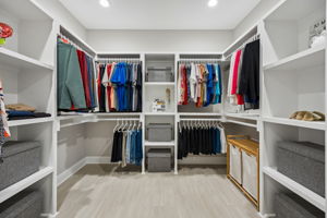 Primary Bedroom Closet