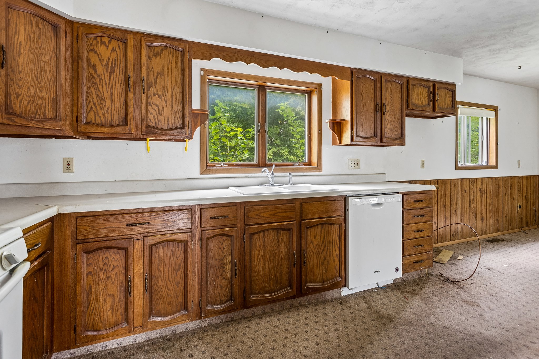 10113 - 109 S Davis Ave_012.jpg