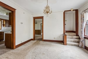 10113 - 109 S Davis Ave_010.jpg