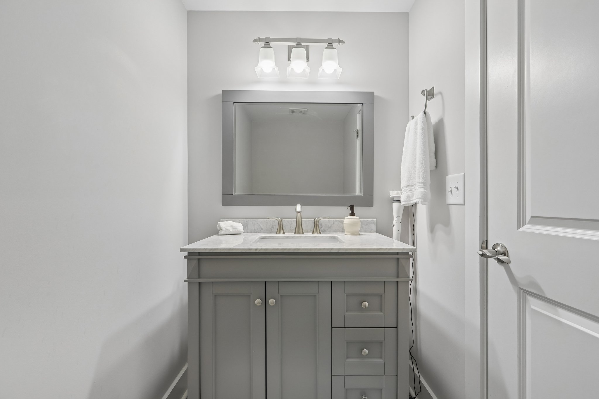 - 109 Sagewood Ct-S0107-048.jpg