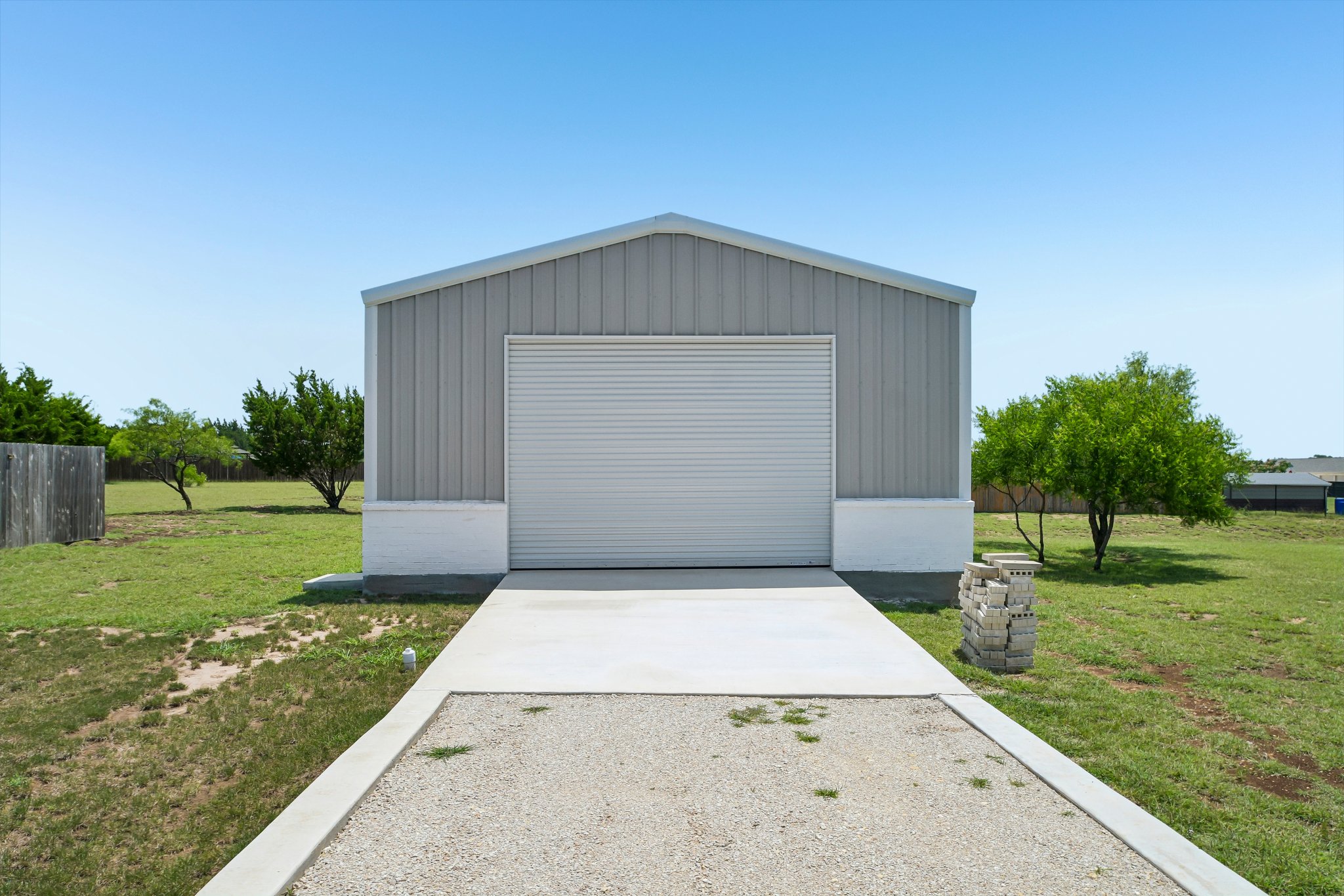 Silverado Dr-S1906-040.jpg