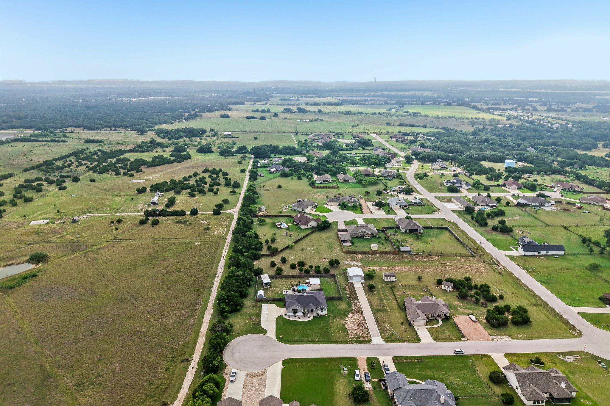 Silverado Dr-S1906-055.jpg
