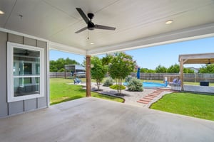 Silverado Dr-S1906-035.jpg