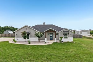 Silverado Dr-S1906-046.jpg