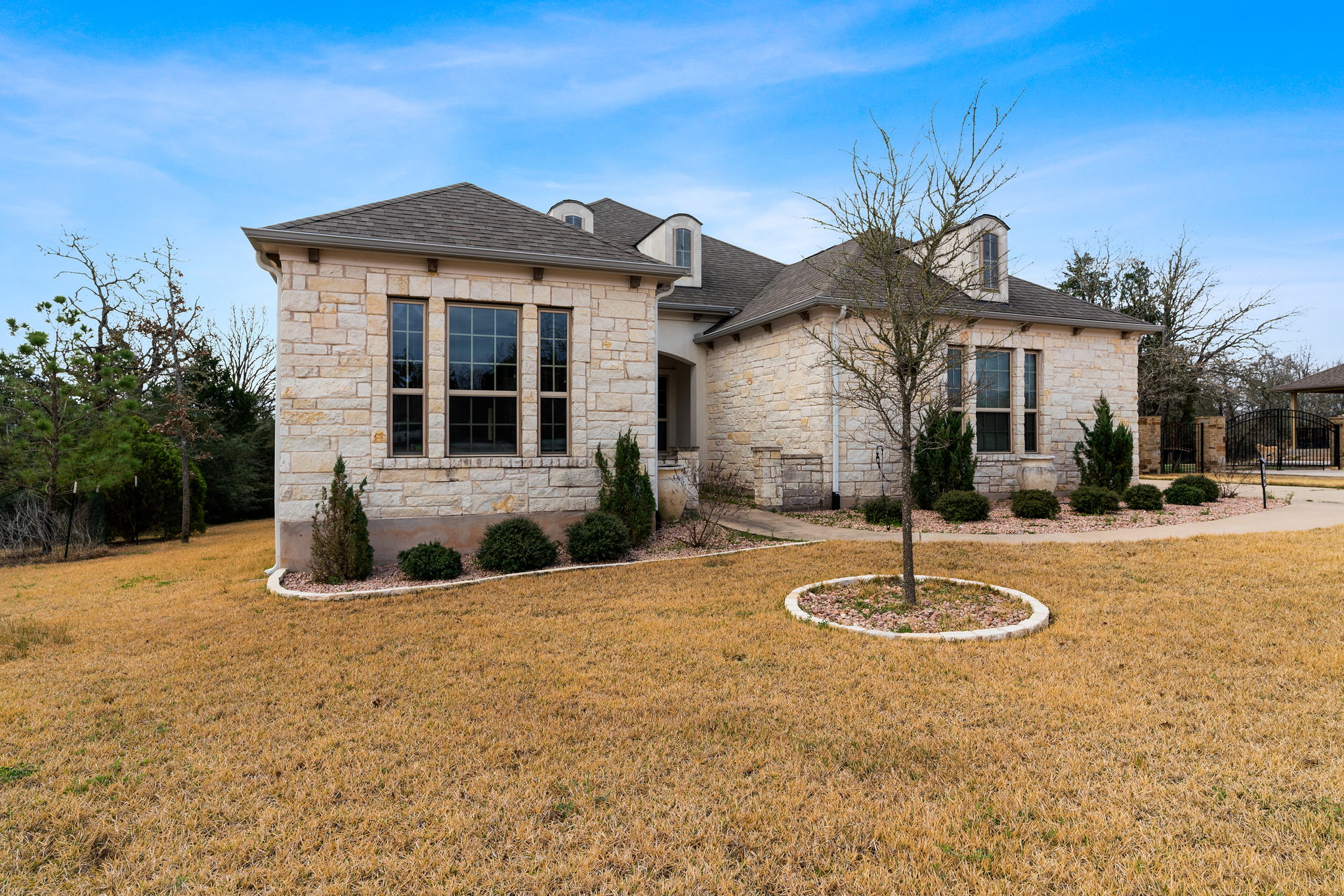 109 Tylee Cir, Bastrop, TX 78602, USA Photo 3