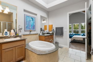 109 Tylee Cir, Bastrop, TX 78602, USA Photo 27