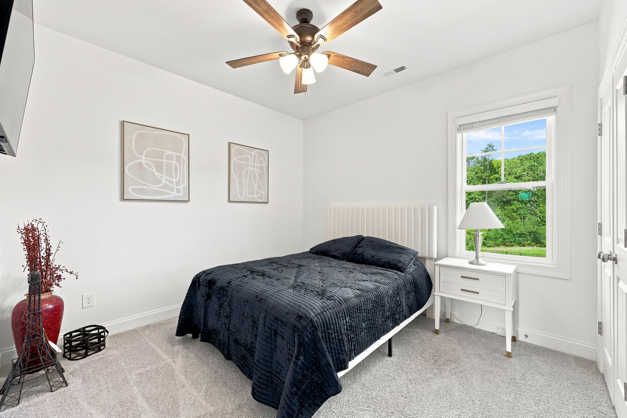 Guest Bedroom 1