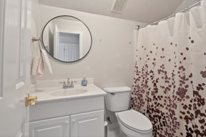  Photo 32