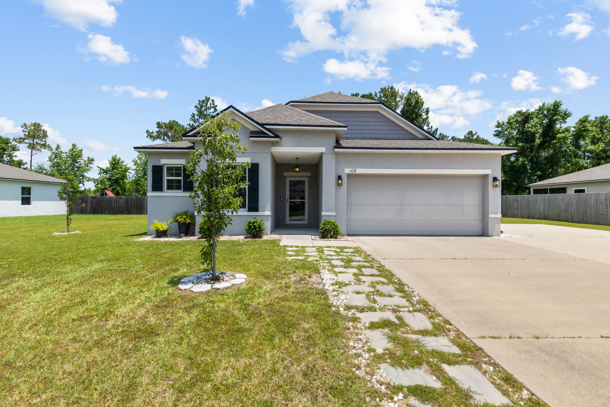 Welcome to 109 Yellowood Drive