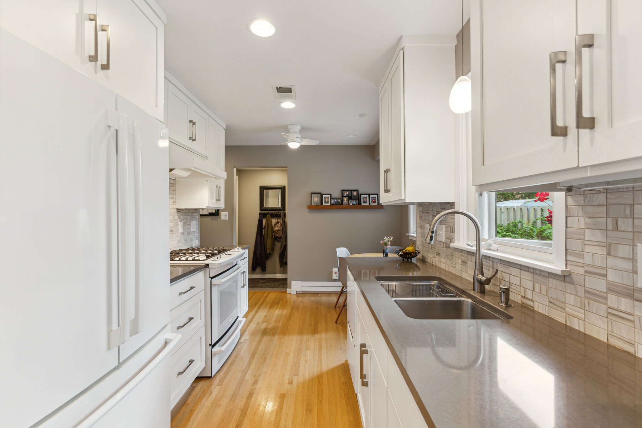 10_Interior
