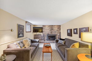 18_Interior