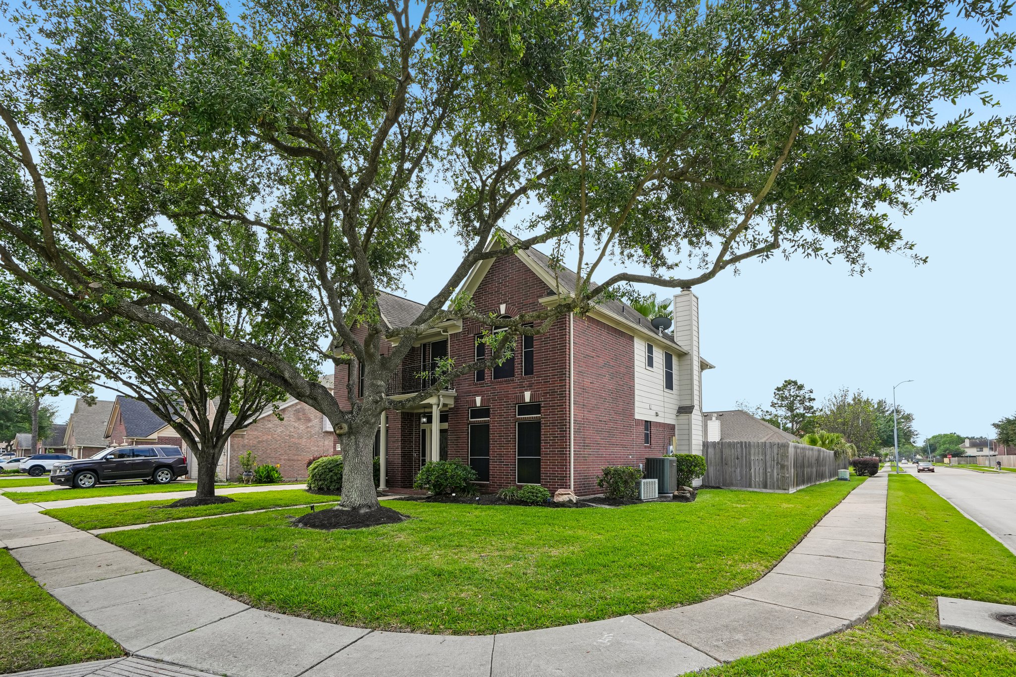 Sycamore Dr-S2604-003.jpg