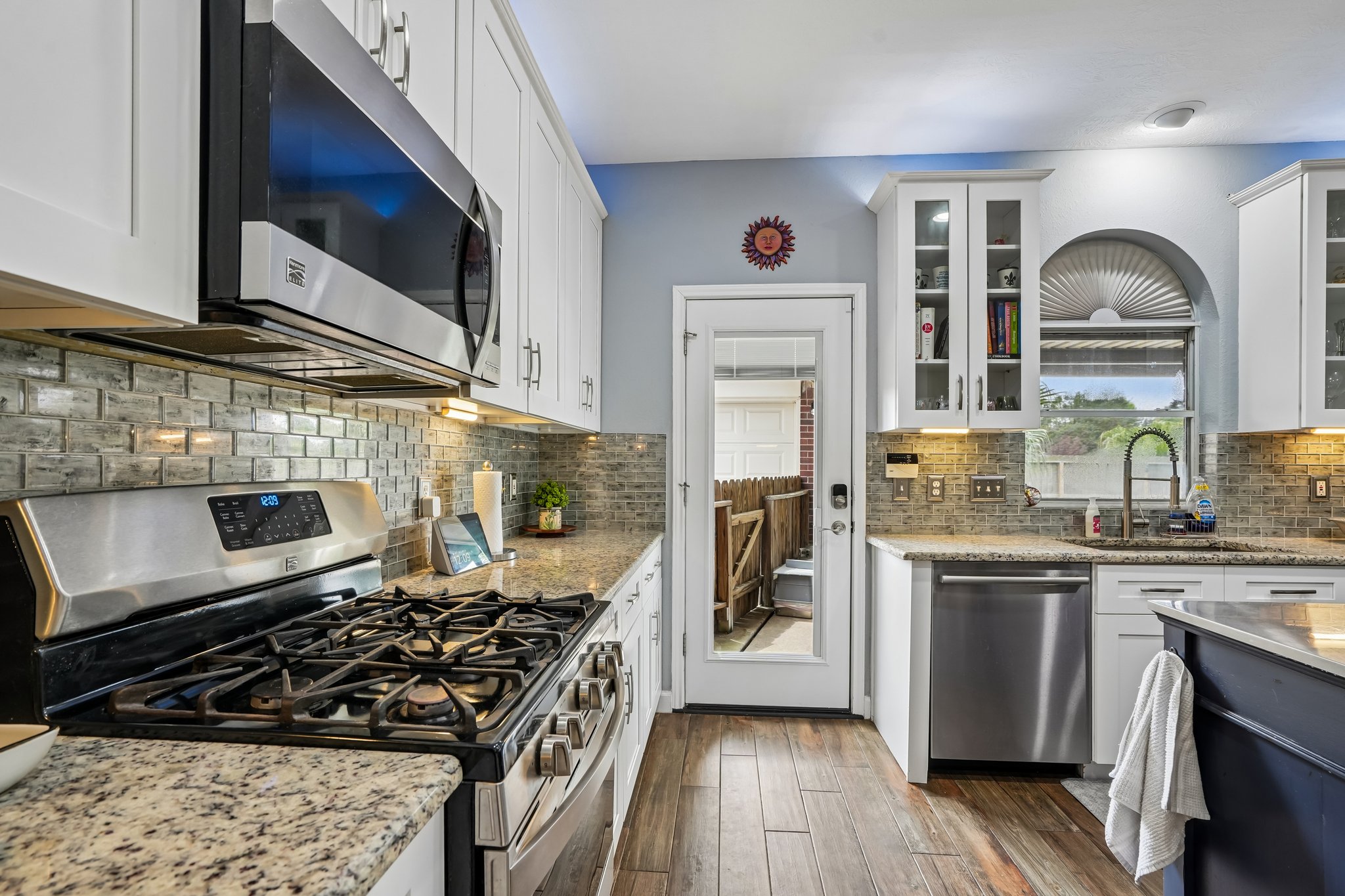 Sycamore Dr-S2604-023.jpg