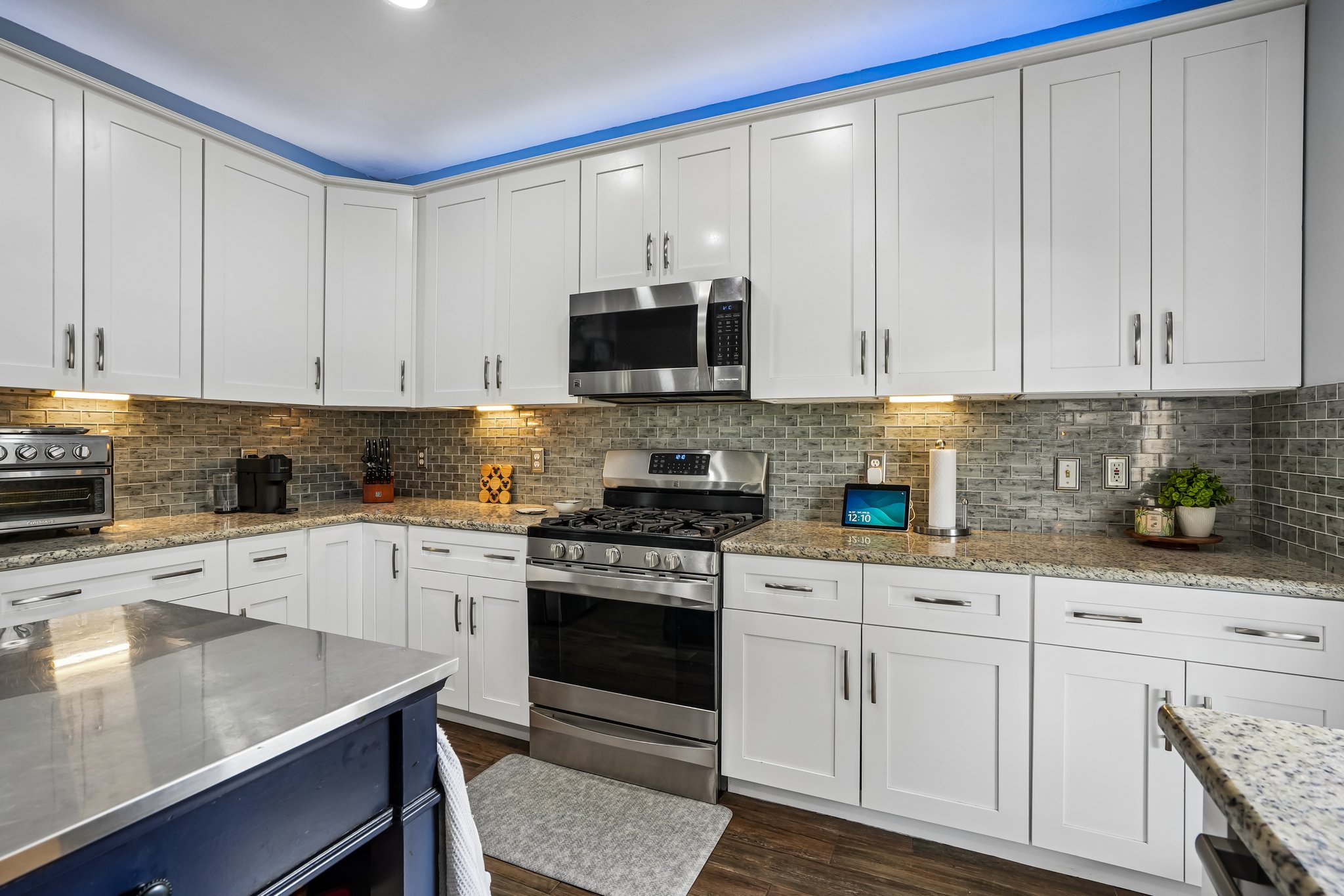 Sycamore Dr-S2604-025.jpg