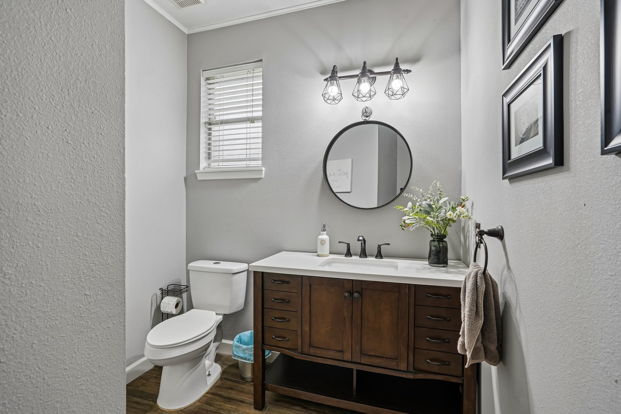 Sycamore Dr-S2604-033.jpg