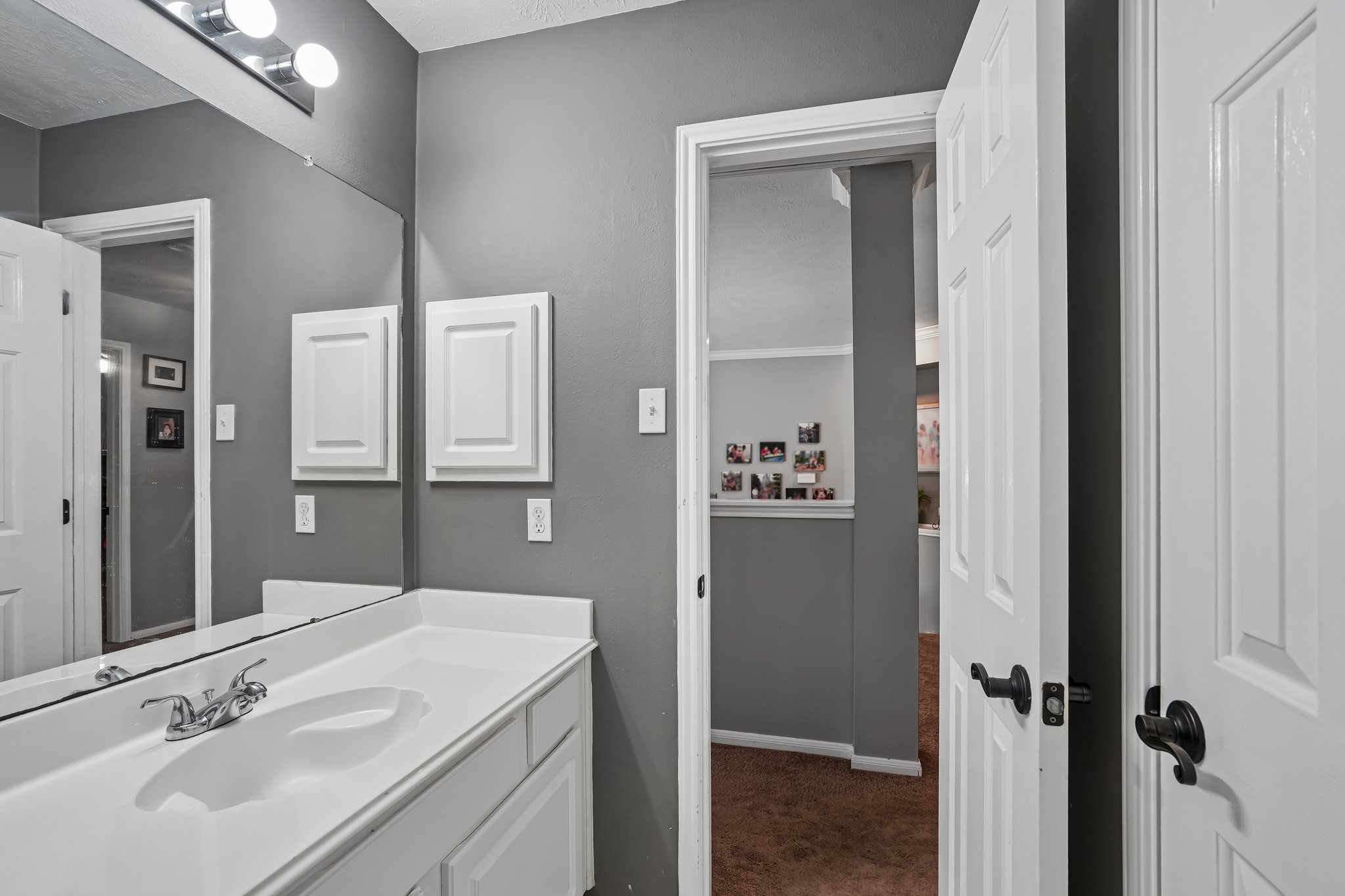 Sycamore Dr-S2604-040.jpg