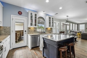 Sycamore Dr-S2604-024.jpg