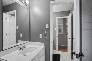 Sycamore Dr-S2604-039.jpg