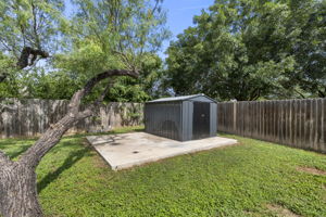  Photo 47