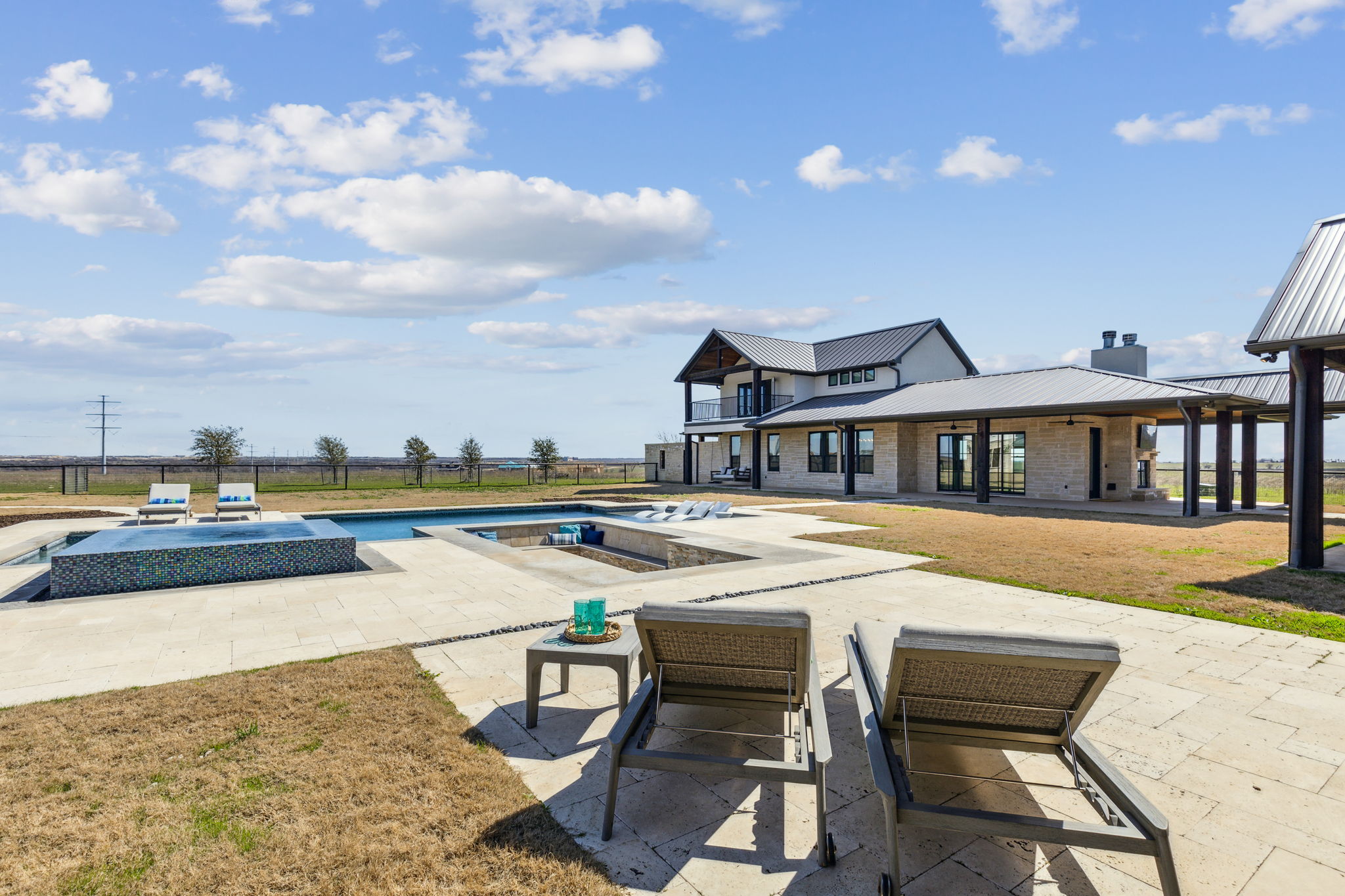 View showing the breezeway from Main House to the Guest House
