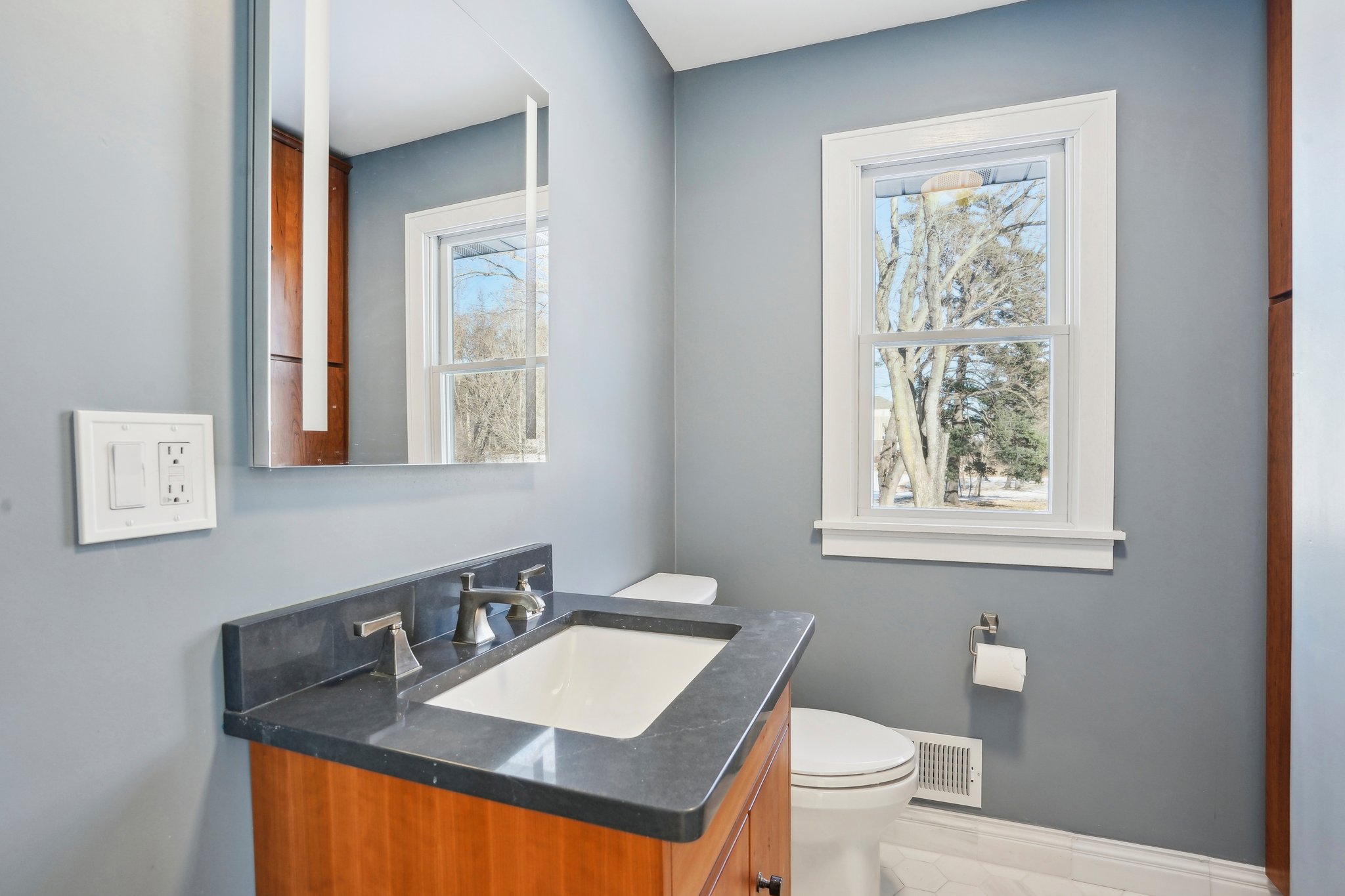 Oak Knoll Ter N-024.jpg