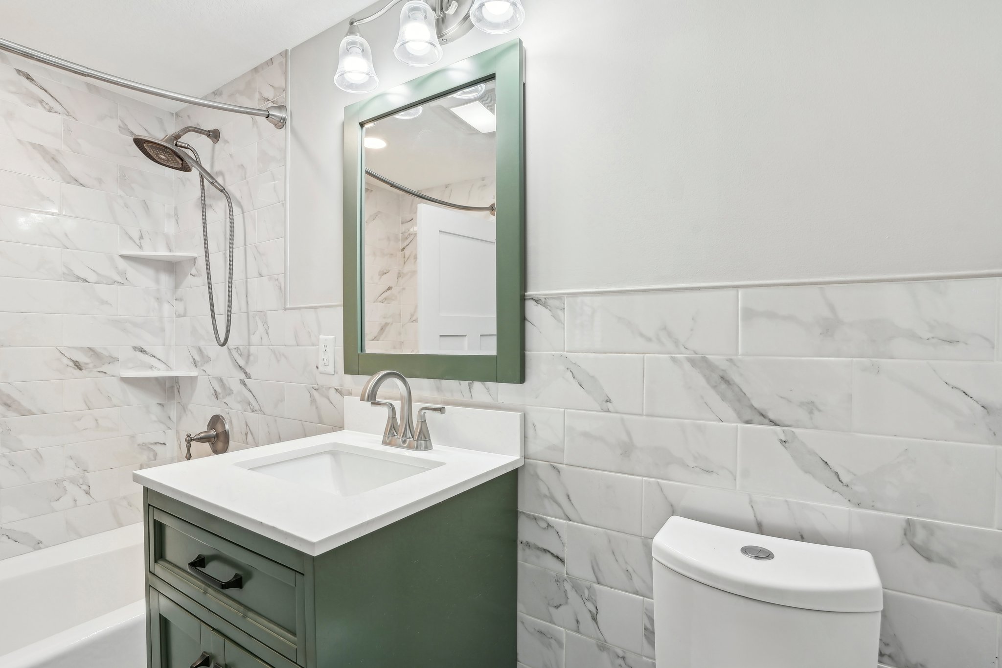 Oak Knoll Ter N-032.jpg