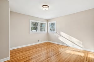 Oak Knoll Ter N-020.jpg