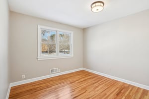 Oak Knoll Ter N-026.jpg