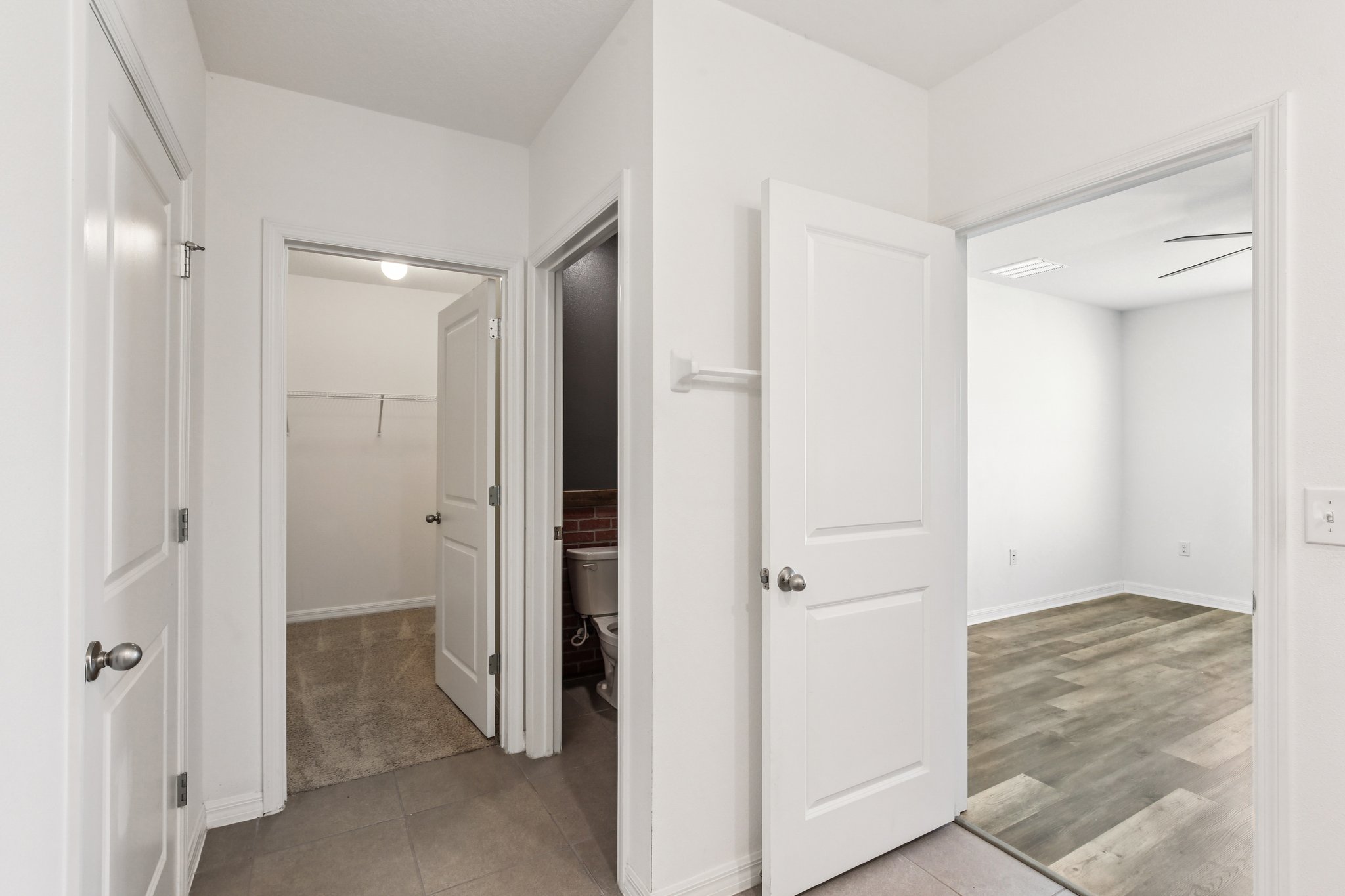 Tally Fawn Loop-S1108-020.jpg