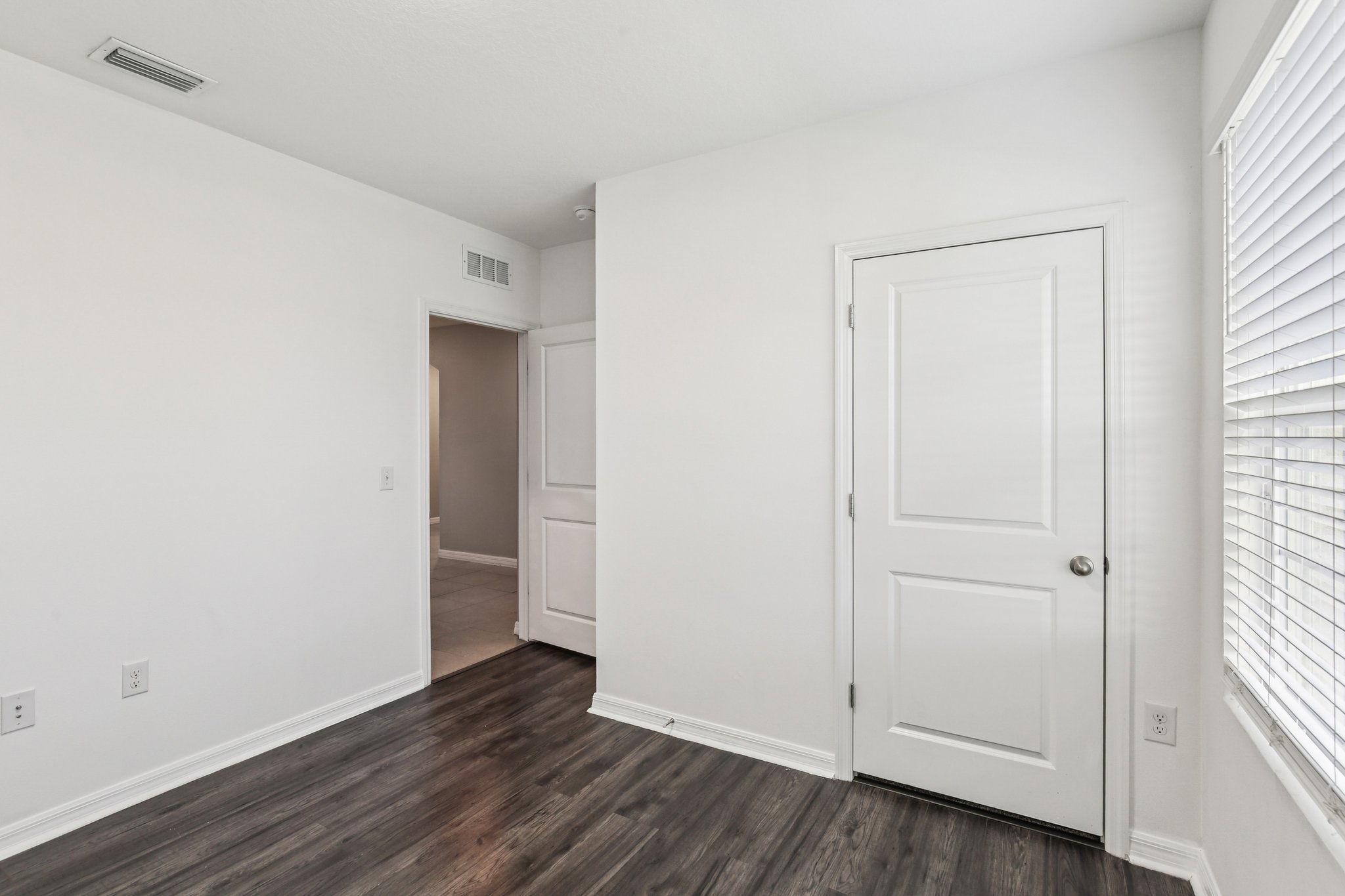 Tally Fawn Loop-S1108-030.jpg