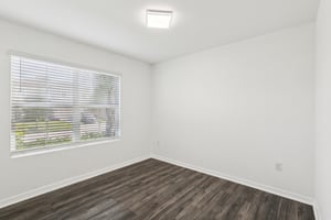 Tally Fawn Loop-S1108-029.jpg