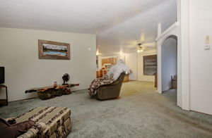02 living room - dining room
