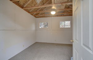04 studio interior