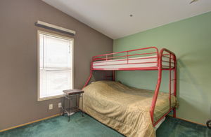 03 2nd bedroom