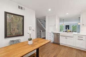 Breakfast Area with Banquette Seating