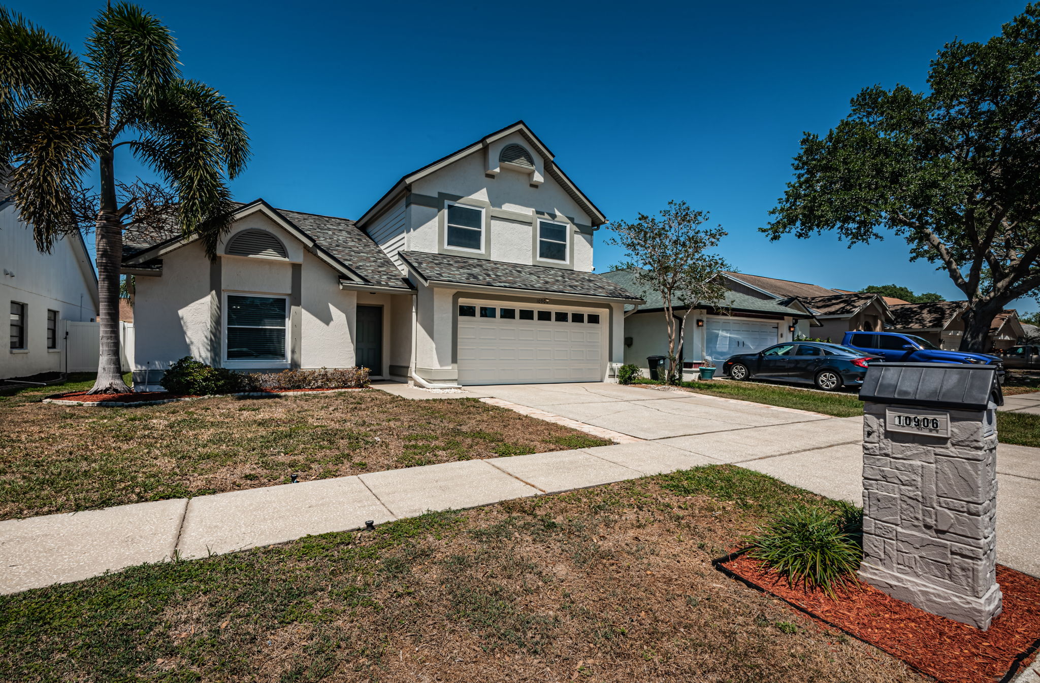 Front Exterior 4