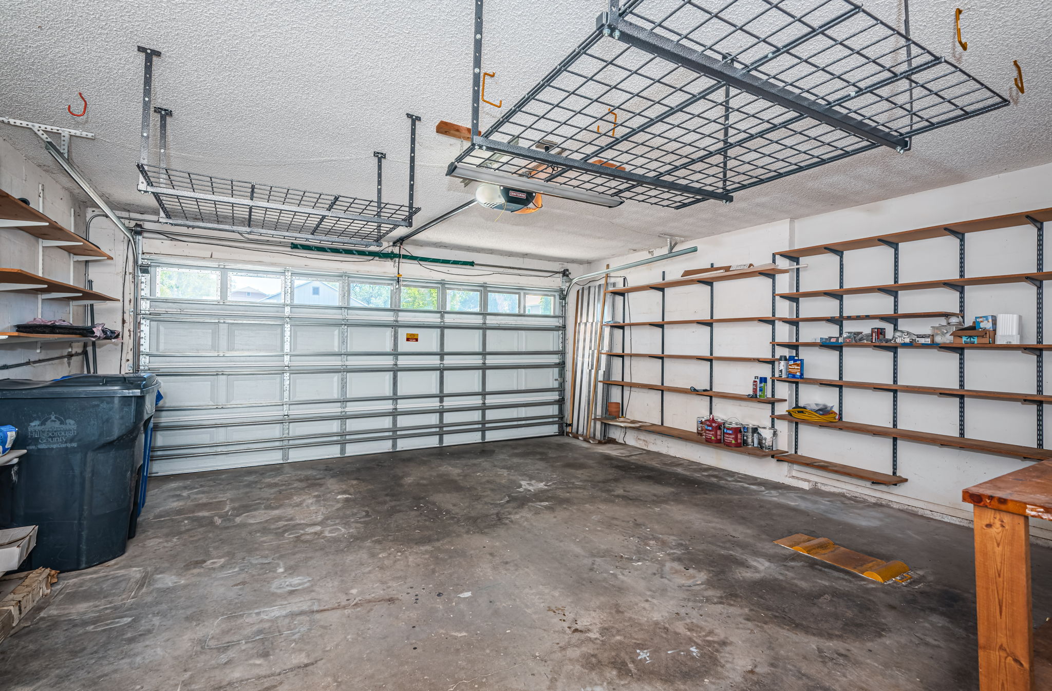 Garage 1