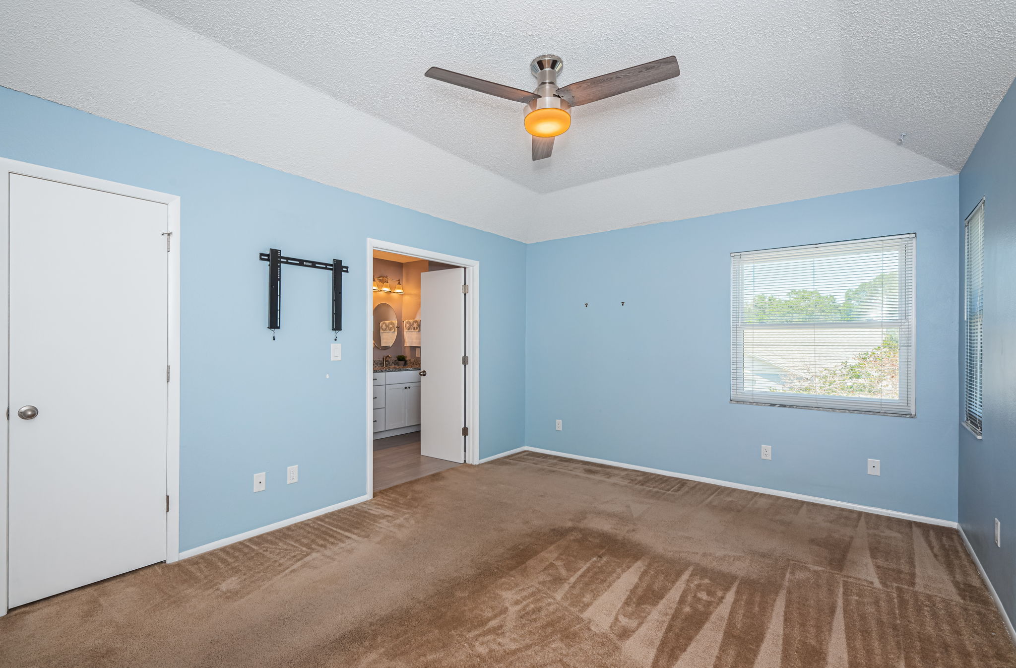 Master Bedroom 1
