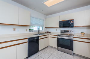 Kitchen 3