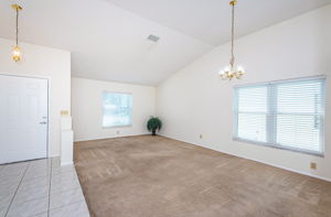 Living Room 4-2