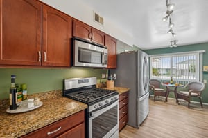 W Meade Dr-S1407-018.jpg