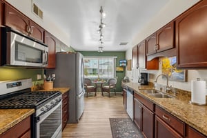 W Meade Dr-S1407-016r.jpg